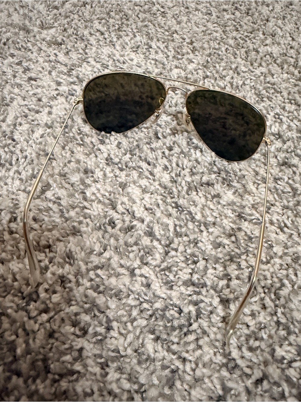 Ray-Ban Aviator Sunglasses with Green-Blue Mirrored Lenses - Picture 6 of 8